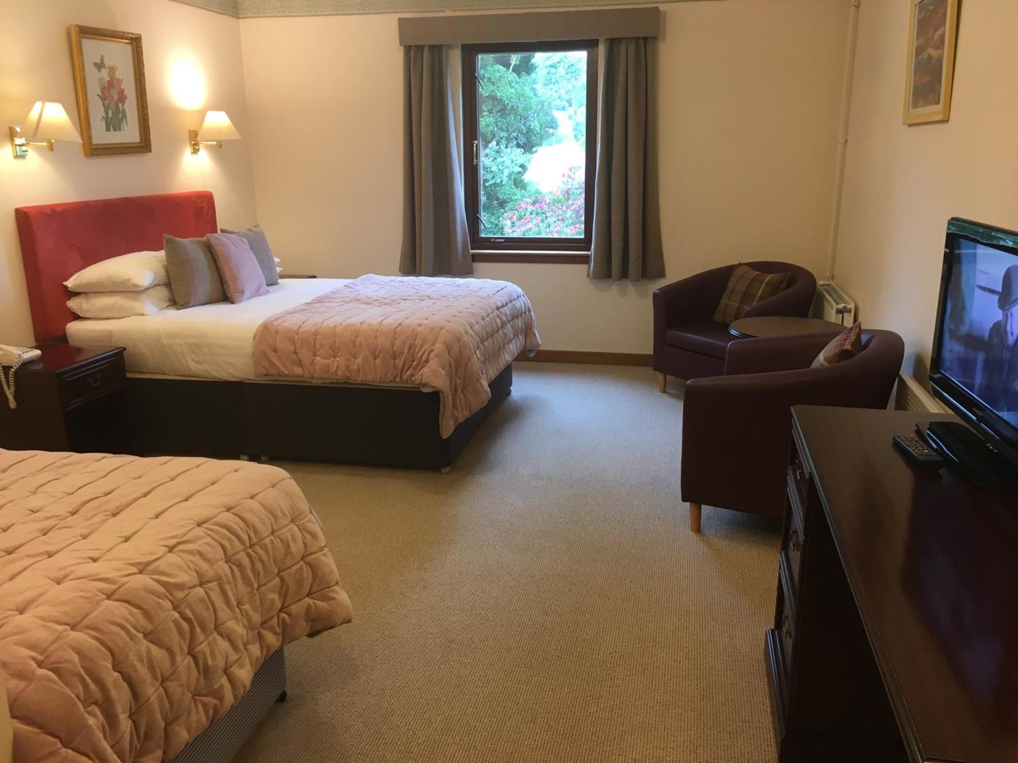 Pitlochry Dundarach Hotel 객실 사진