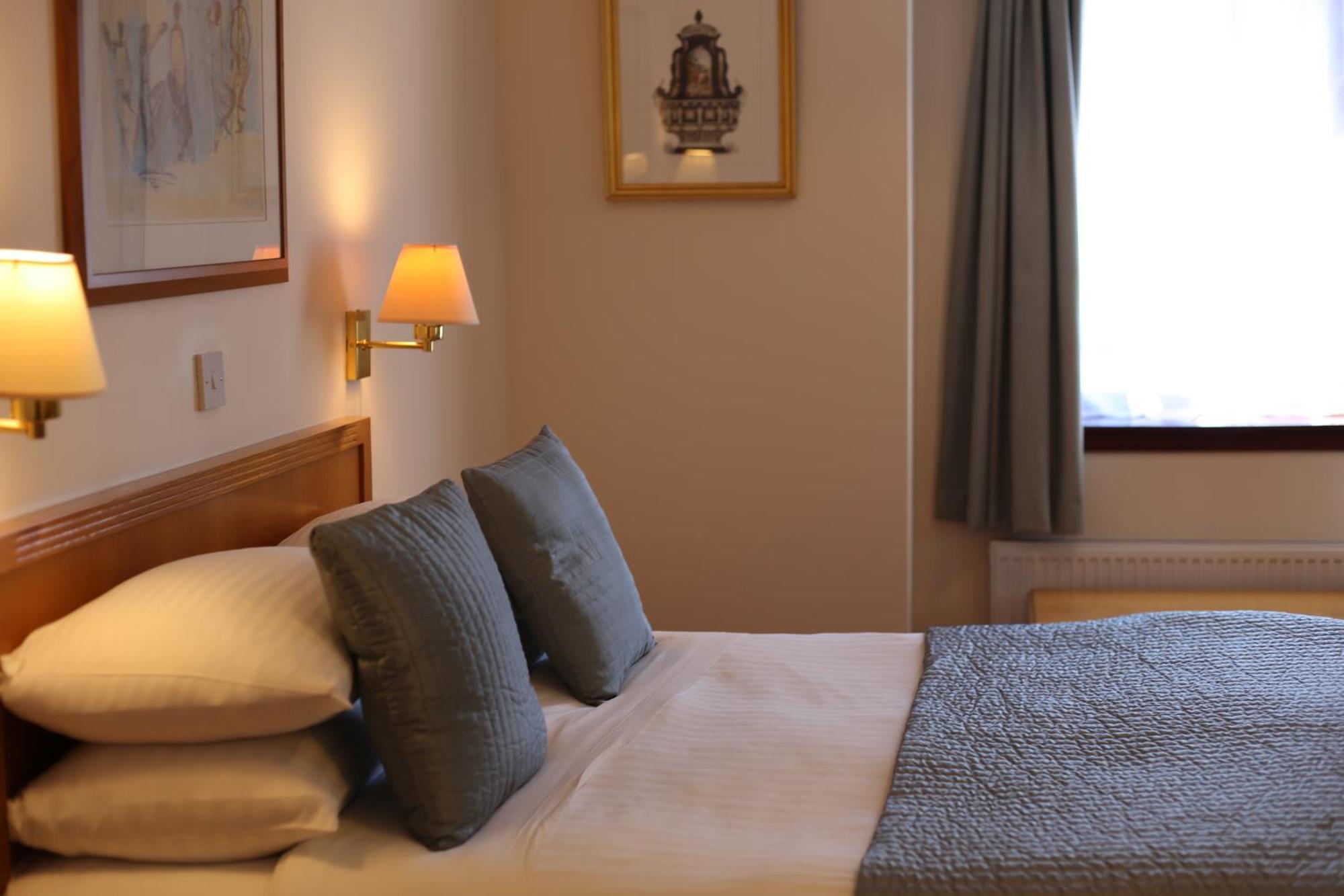 Pitlochry Dundarach Hotel 객실 사진
