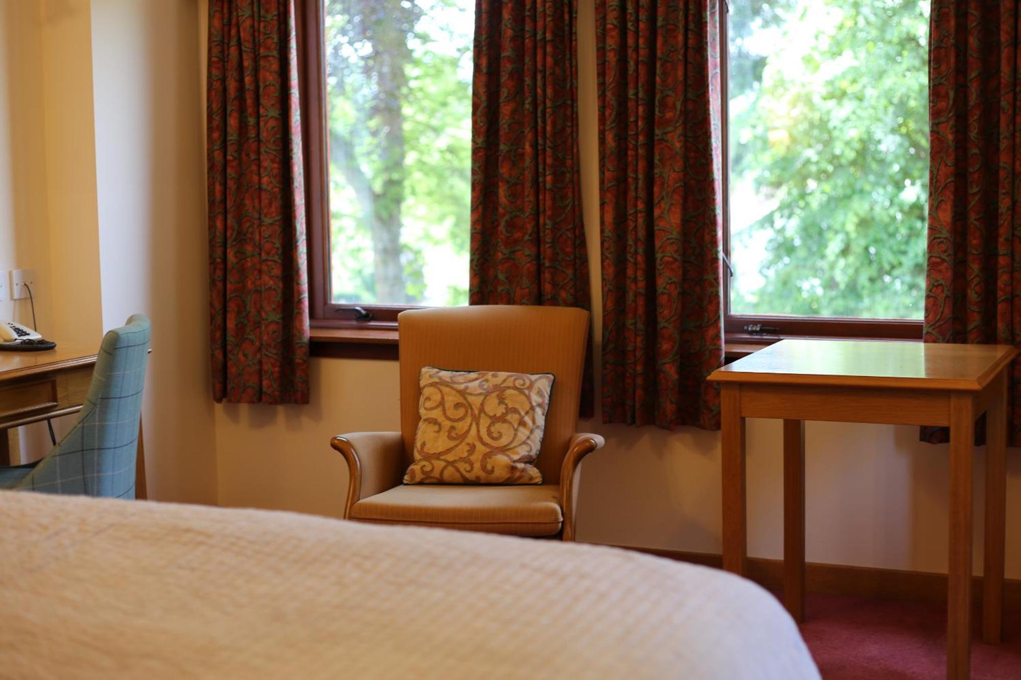 Pitlochry Dundarach Hotel 객실 사진